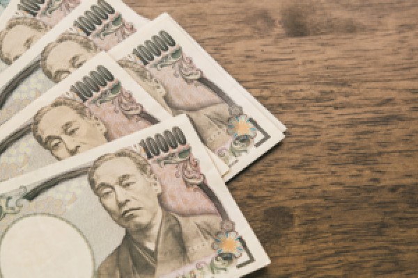 环球财经早茶：特朗普宣布8月1日起将对日韩加征25%关税 特朗普称美方收购TikTok协议已基本达成